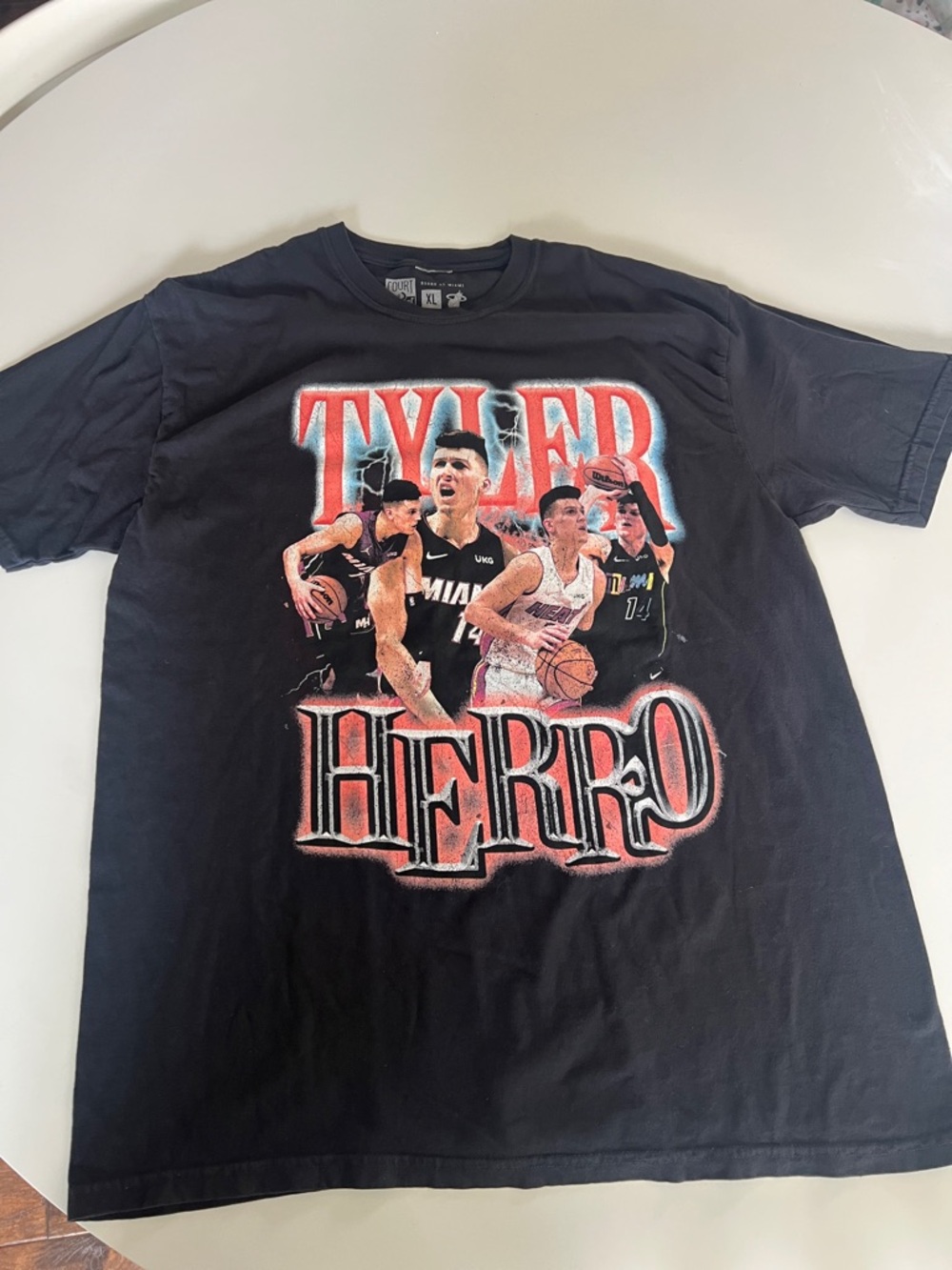 Tyler Herro Miami Heat Graphic Short Sleeve Tee - Black